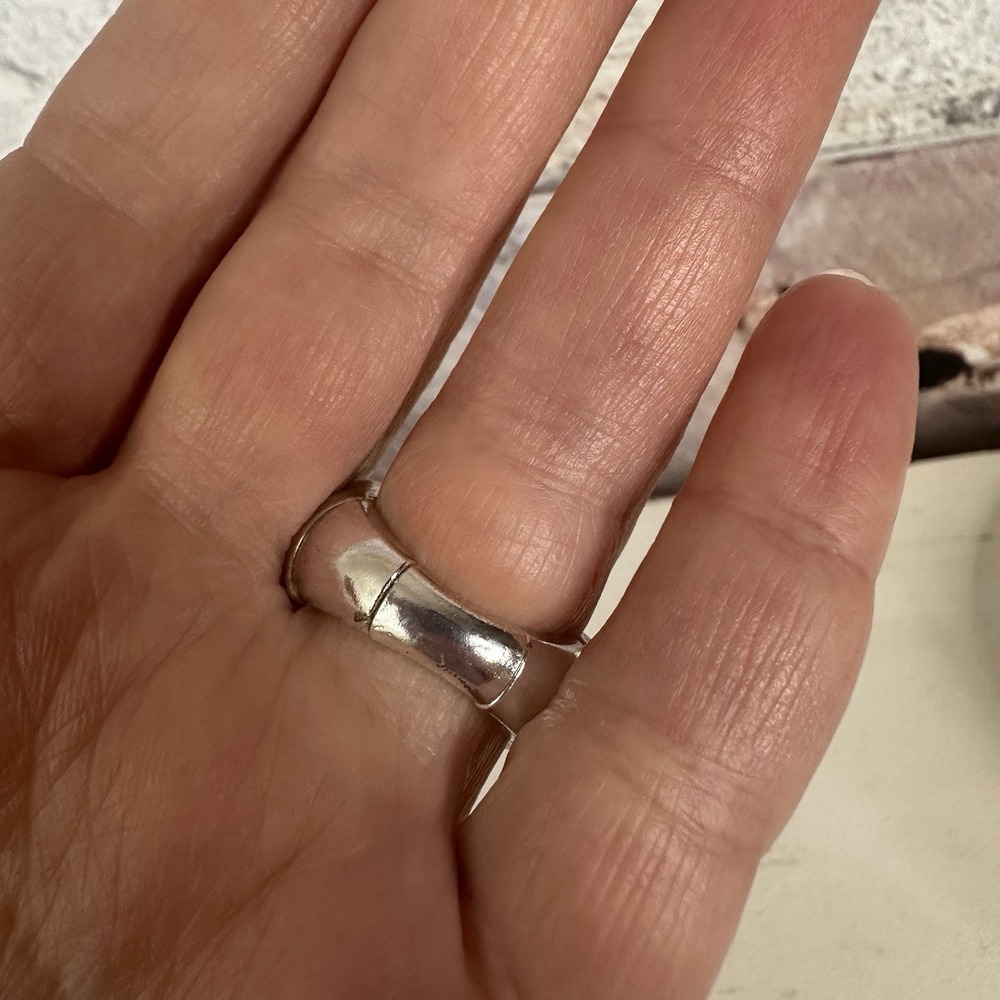 Silver‎ Tone Braided Rope Knot Ring, Size 7 Stretchy Costume Vintage Jewelry - Picture 3 of 14